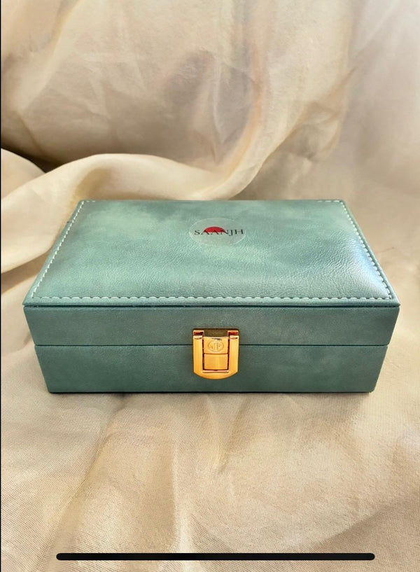 Ornament Case - M