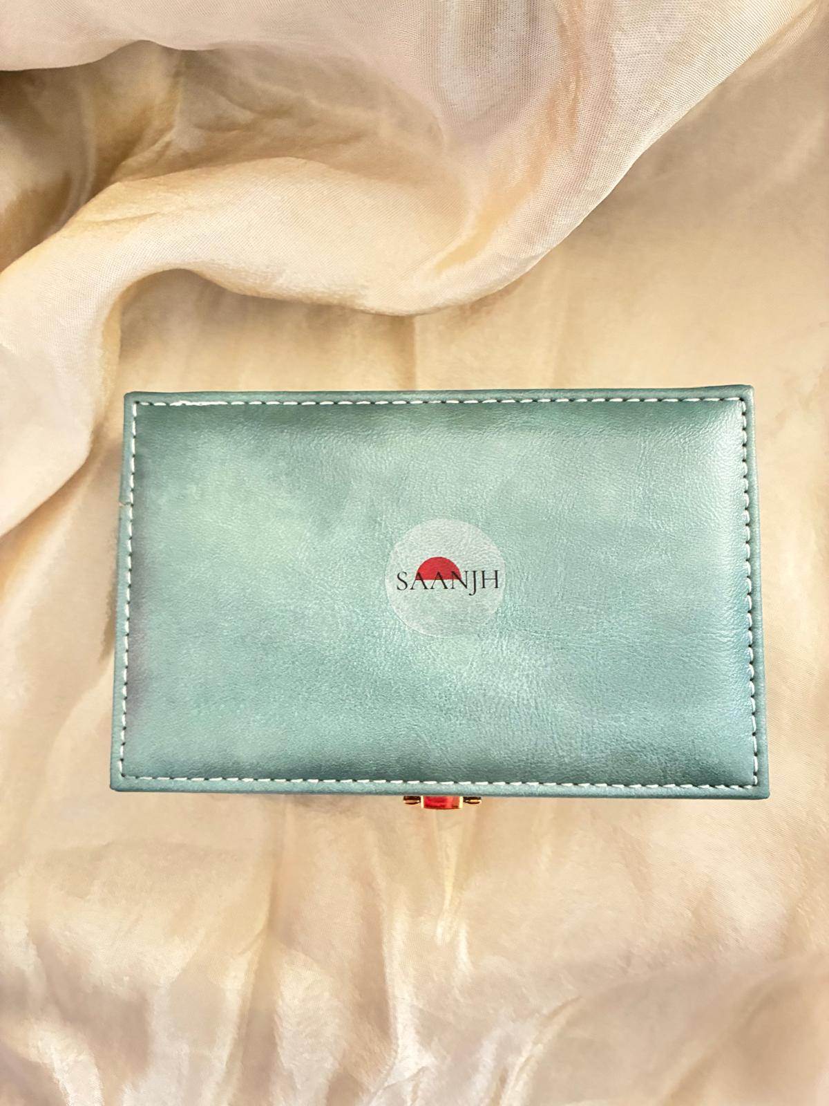 Ornament Case - M