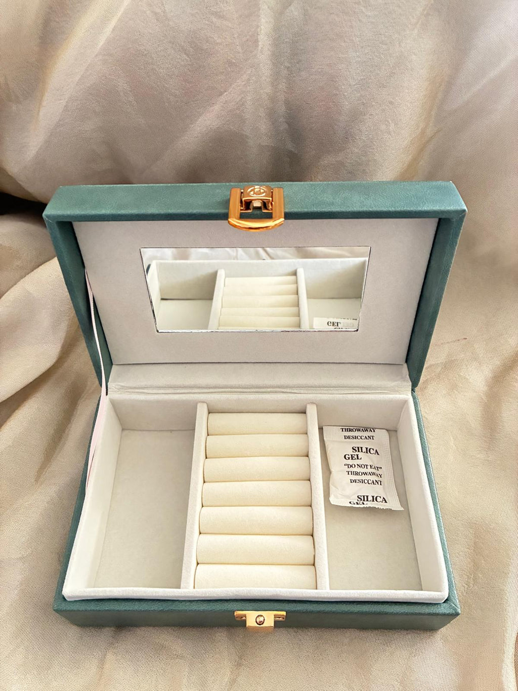 Ornament Case - M