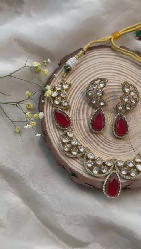 Ruby Choker